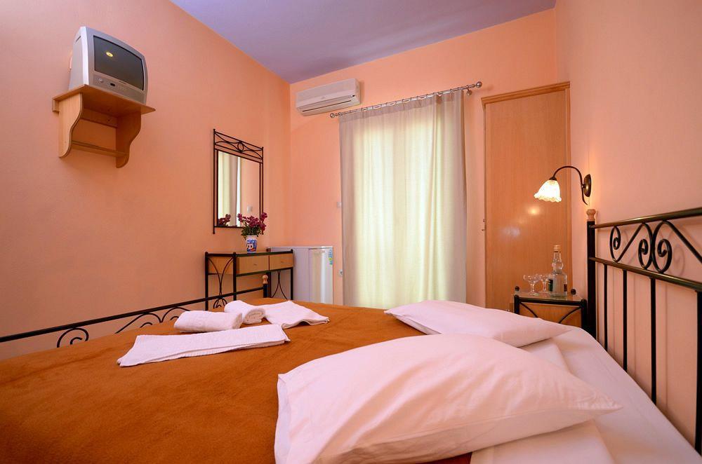 Soula Naxos Hotel Naxos City Екстериор снимка