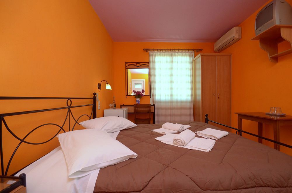 Soula Naxos Hotel Naxos City Екстериор снимка