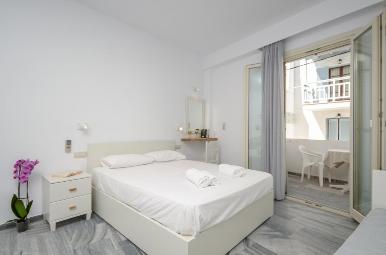 Soula Naxos Hotel Naxos City Екстериор снимка